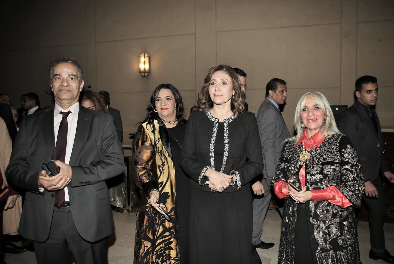 وزيرة الثقافة وسفير فرنسا بالقاهرة يشهدان عرض "كارمن" بالأوبرا